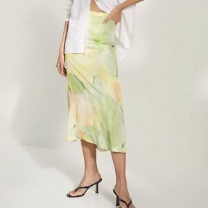 Aritzia Wilfred watercolour midi skirt